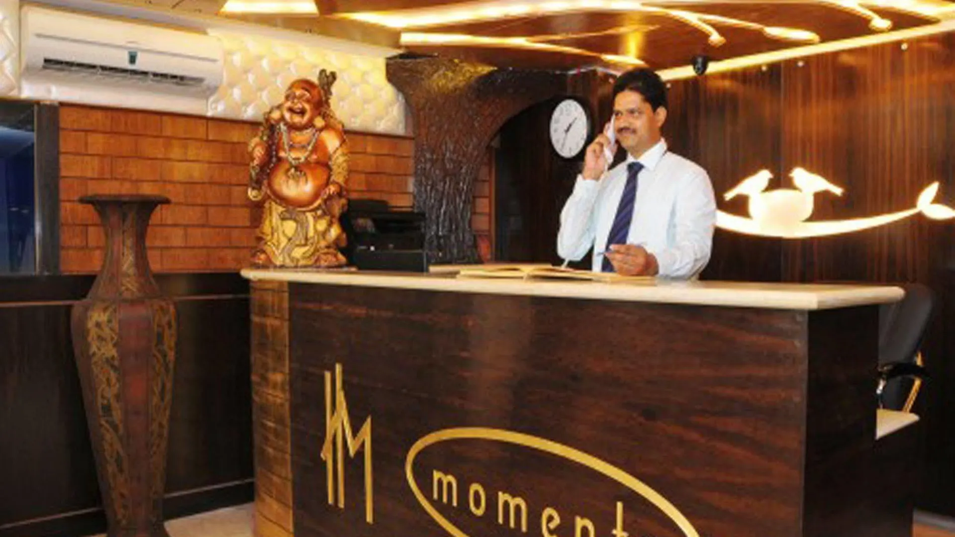 ***  Moments-Near Blk Hospital Hotel Delhi  India