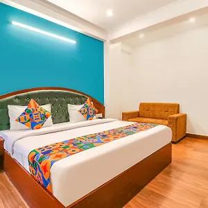 Hotel Fabhotel Lime Tree Near Yashobhoomi Convention Centre, Delhi (National Capital Territory of India)